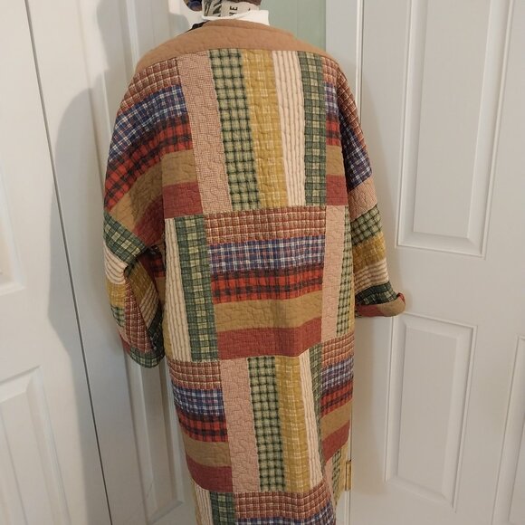 3751 Size XL / 1X Long Quilted Bog Coat In Red and Blue,Green, Brown. - Picture 6 of 9